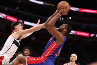 首次入选西班牙队，劳尔-阿森西奥和赫伊森披上国家队战袍.