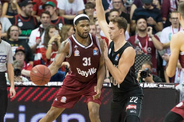 立下了强烈 立下了强烈